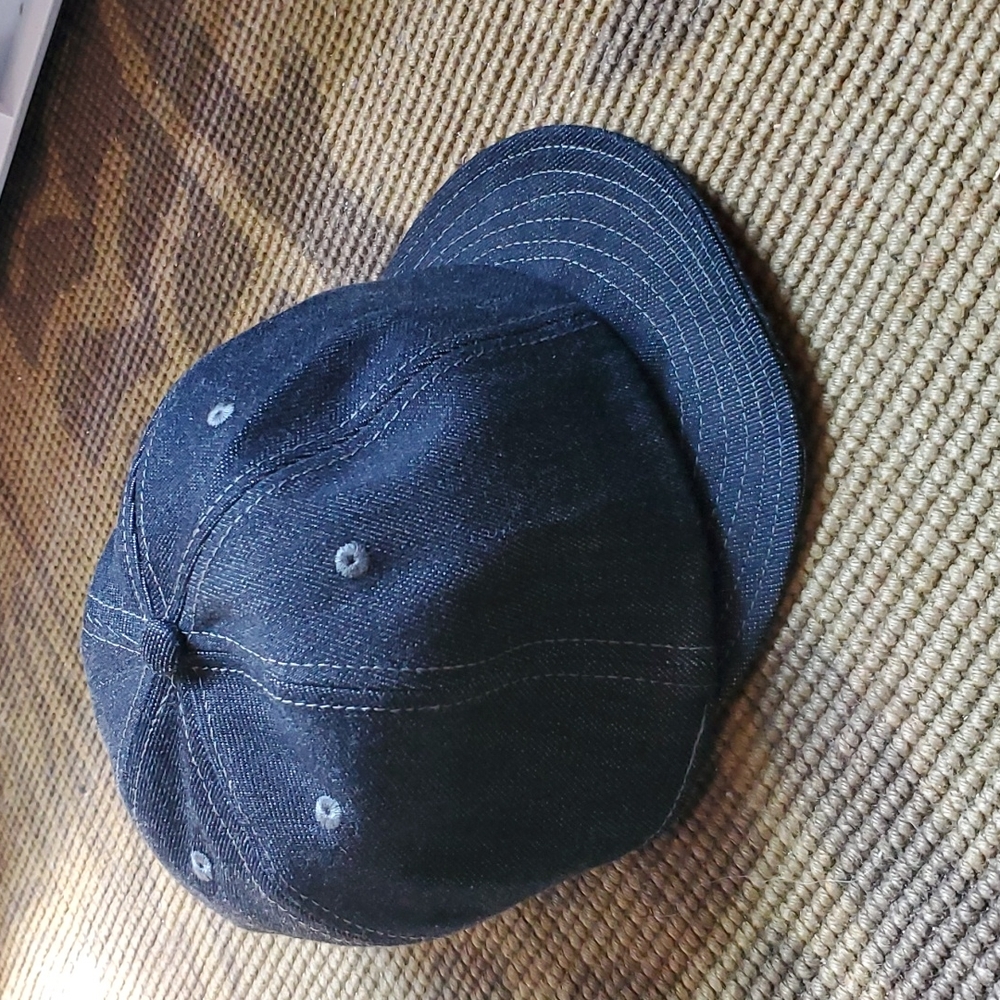 Denim basecall cap adjustable